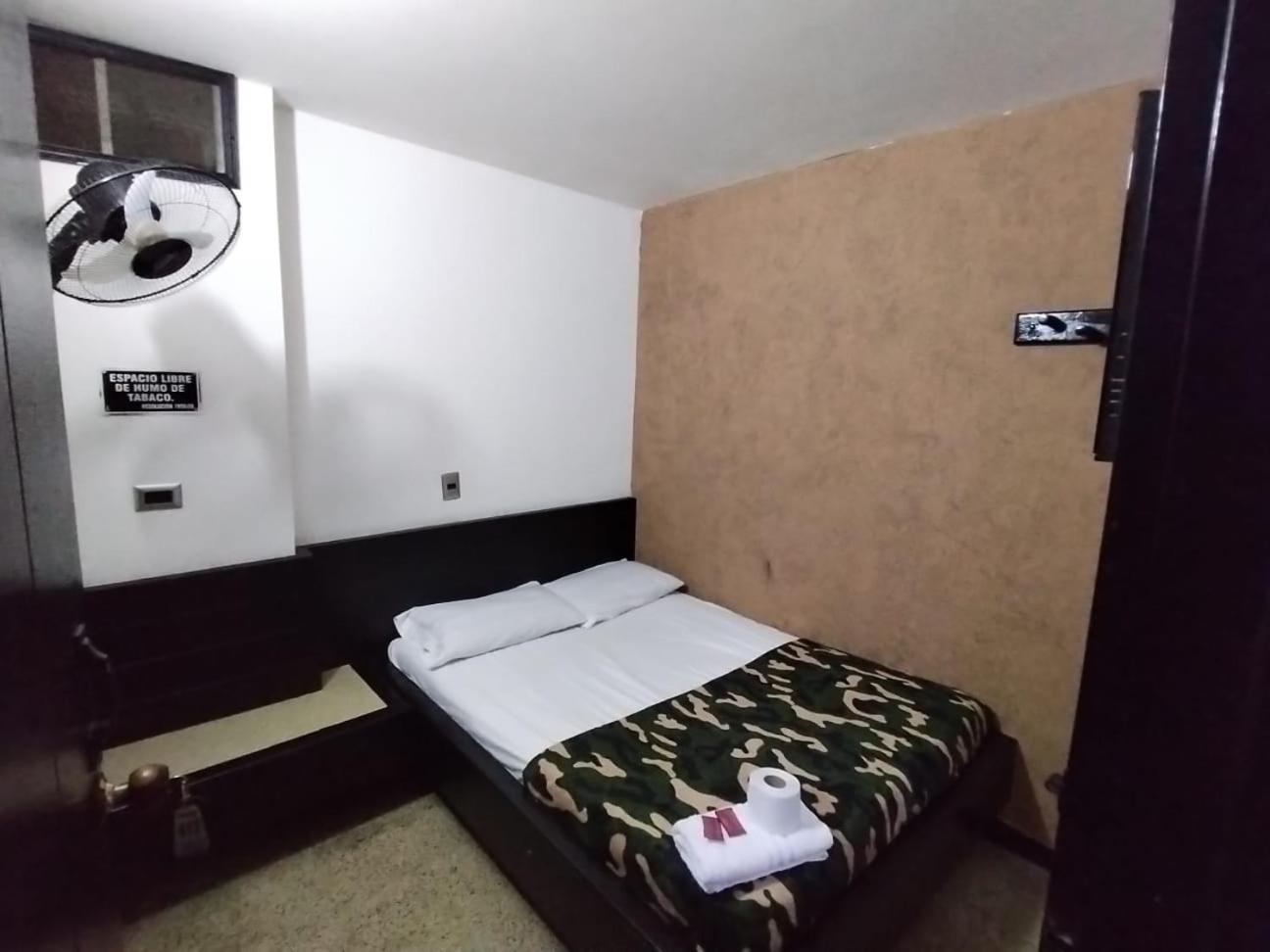 Hotel Country Medellín Dış mekan fotoğraf